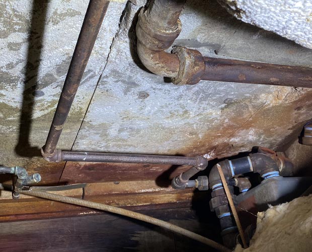 What Is The Best Way to Get Rid of Mold in Dirt Crawl Spaces?